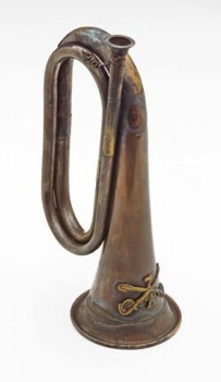 ANTIQUED 7TH CAVALRY BUGLE