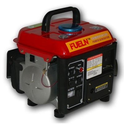 1000/1250 watt Portable Gas Generator by FUELN