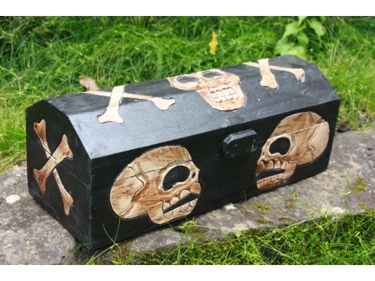 Large Treasure Chest Box 20 Skull Bones Decor