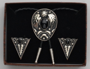 Bolo Tie & Collar Tip Boxed Set - German Silver & Black Onyx Stones